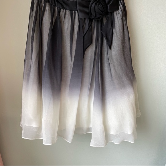 NWT Betsey Johnson Strapless Black and White Silk Ombré Dress Size 6 - Picture 10 of 10